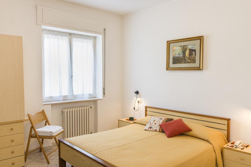 San Rocco di Piegara Hotel Cristina מראה חיצוני תמונה