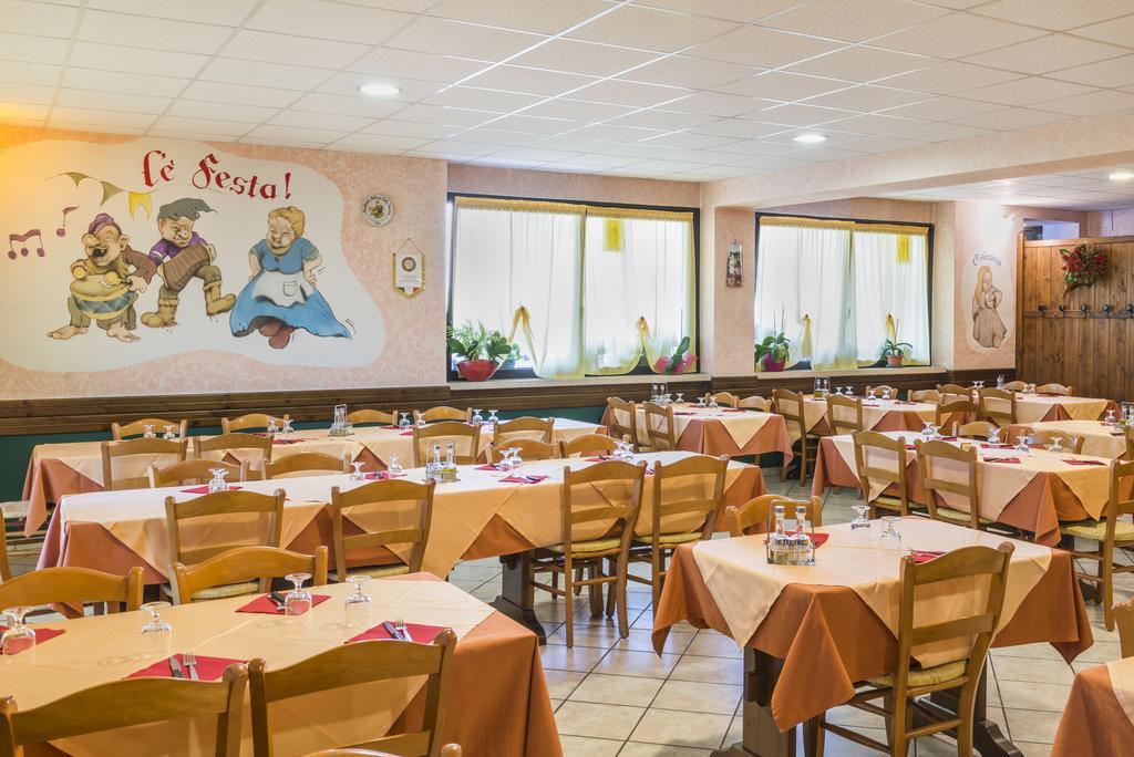 San Rocco di Piegara Hotel Cristina מראה חיצוני תמונה