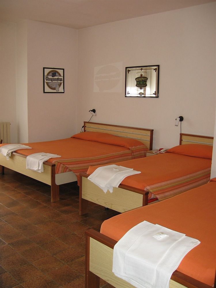San Rocco di Piegara Hotel Cristina מראה חיצוני תמונה